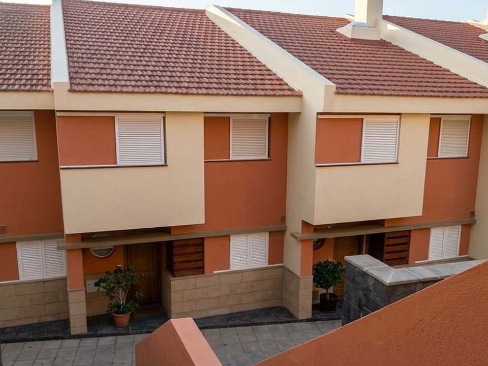 Rækkehus i Las Palmas De Gran Canaria, Gran Canaria - foto 3